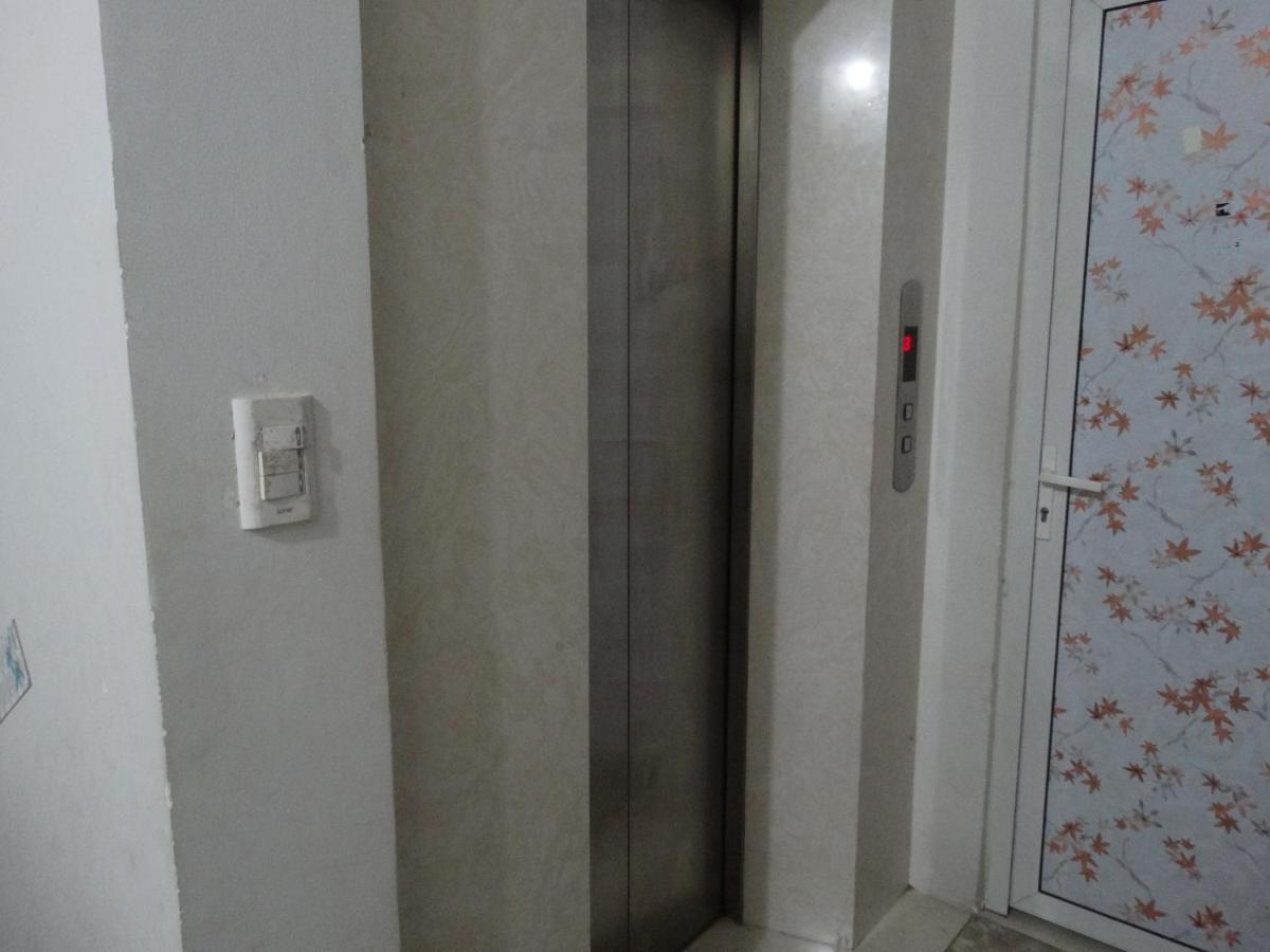 Tan ThàNh Hotel Ho Chi Minh-Byen Eksteriør billede